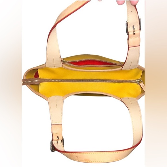 DOONEY & BOURKE Maddie Saffiano Leather Tote Bag w/Dust Bag, EUC - Picture 8 of 12